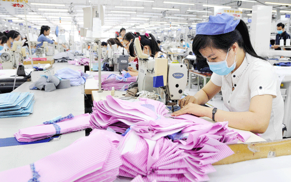 インド産の糸や繊維に対する輸入関税の多くが今年１月にベトナムで撤廃されたことで、両国の繊維貿易の拡大に向けて期待が高まる（写真はイメージ、An Hieu／ＶＮＡ＝ＮＮＡ）