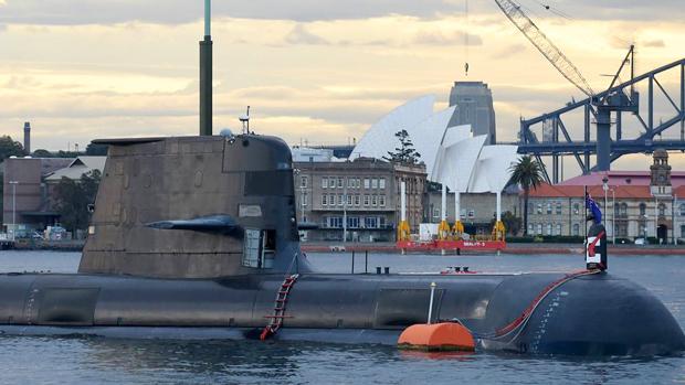 シドニーに停泊したオーストラリアのコリンズ級潜水艦（豪政府提供）