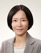 成岡 薫子