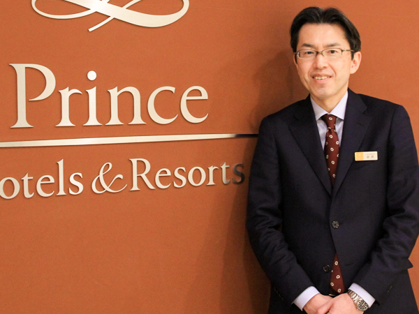 プリンスホテルの海外事業部長を務める赤松執行役員=東京(NNA撮影)