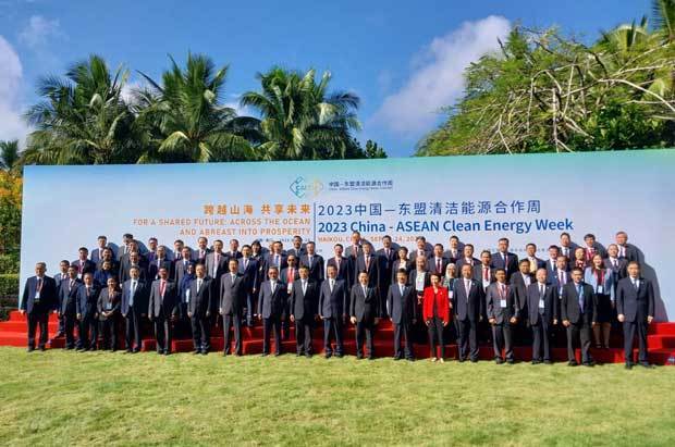 中国海南省海口市で18日、「中国―ＡＳＥＡＮクリーンエナジー・ウィーク（ＣＡＣＥＷ）」が開幕した（インドネシア・エネルギー・鉱物資源省提供）