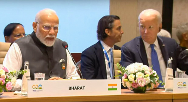経済回廊の構想を説明するモディ首相（左）とバイデン米大統領＝９月９日（インド政府の公式サイトよりＮＮＡ撮影）
