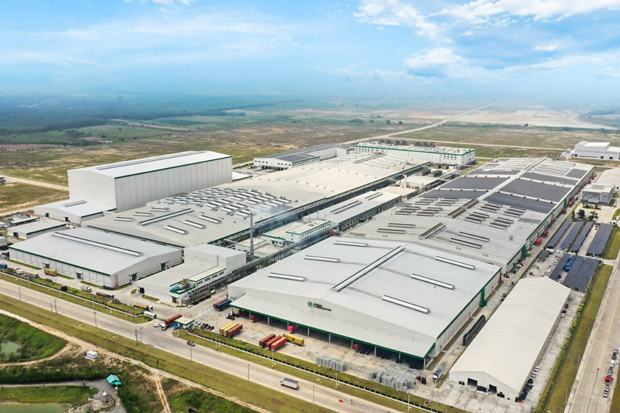 タイの工業団地・賃貸倉庫大手ＷＨＡコーポレーションは、タイとベトナムの事業を加速させる。写真は東部ラヨーン県の「ＷＨＡイースタンシーボード」（同社提供）
