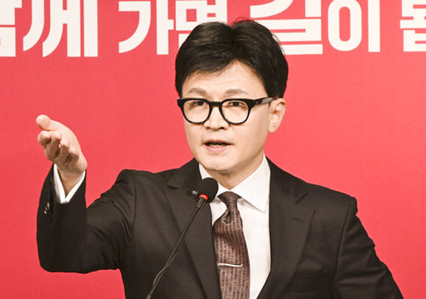 与党内で求心力を強める韓非常対策委員長（共同）