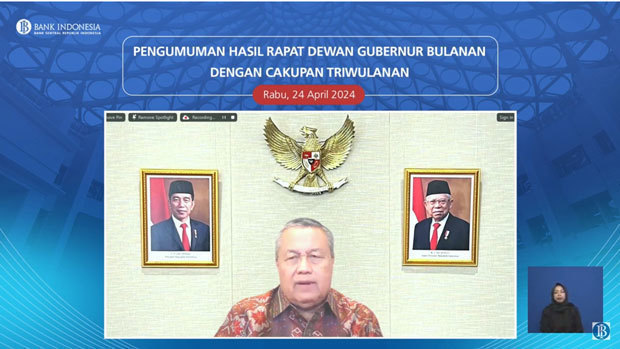 インドネシア中央銀行のペリー総裁は24日、政策金利の中銀レートを0.25ポイント引き上げて6.25％とすると発表した（中銀ユーチューブのスクリーンショットより）