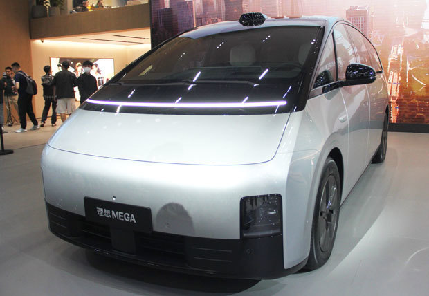 初のレンジエクステンダー式ではないＥＶのＭＰＶ「理想ＭＥＧＡ」 