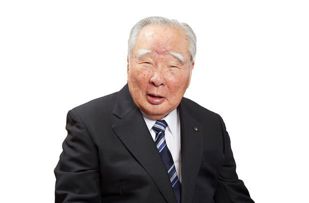 スズキは昨年12月27日、鈴木修相談役が同25日に死去したと発表した。40年以上にわたり経営トップとしてスズキを率い、同社を世界的な自動車メーカーに育てた（マルチ・スズキ提供）