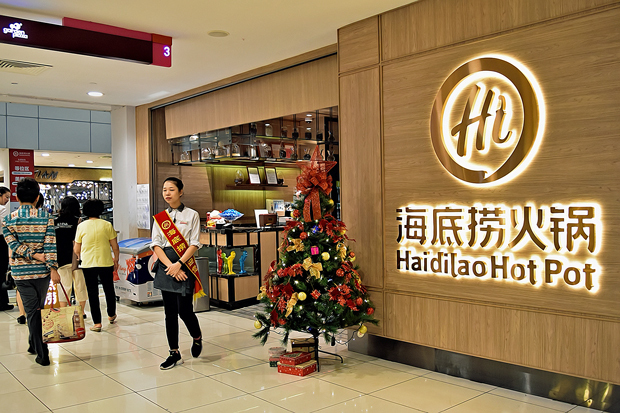 シンガポールの外食業界では2024年の飲食店の開店数が3,793店となり、閉店数を上回った（ＮＮＡ撮影）