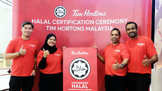 ティム・ホートンズ・マレーシアは、国内で営業中の全６店舗がハラル認証を取得したと発表した＝17日、スランゴール州（ＮＮＡ撮影）