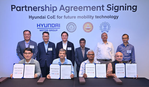 現代自はＩＩＴ３校と「現代未来モビリティー革新センター」の共同設立のための契約を締結（同社提供）