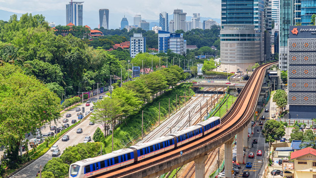 日立レールのデジタル信号技術を搭載する軽量軌道鉄道（ＬＲＴ）クラナジャヤ線（同社提供）