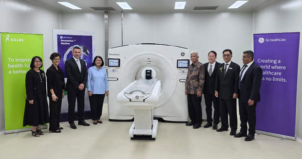 インドネシアの製薬最大手カルベ・ファルマは、米ゼネラル・エレクトリック（ＧＥ）と共同でＣＴ検査装置の生産ラインを設置したと発表した（カルベ・ファルマ提供）