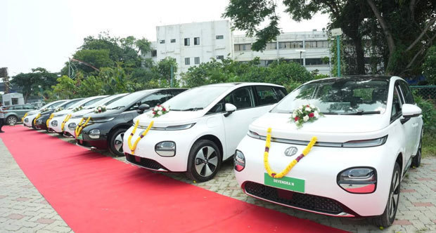 ＪＳＷ ＭＧモーター・インディアのＥＶでクロスオーバー車の「ＭＧ ウィンザー」（同社提供）
