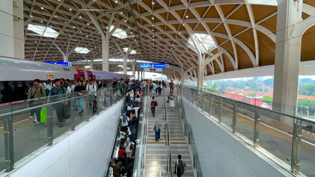 インドネシア中国高速鉄道社（ＫＣＩＣ）は、バンドン高速鉄道「Ｗｈｏｏｓｈ（ウーシュ）」の累計乗客数が1,000万人を超えたと発表した（ＫＣＩＣ提供）