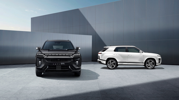 ＫＧＭが発売したＳＵＶ「アクティオン」のＨＶモデル（同社提供）