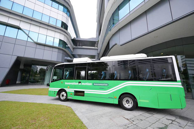 配車サービス大手グラブは同社の従業員向けに自動運転電動バスの試験運行を始める(ST PHOTO: NG SOR LUAN)