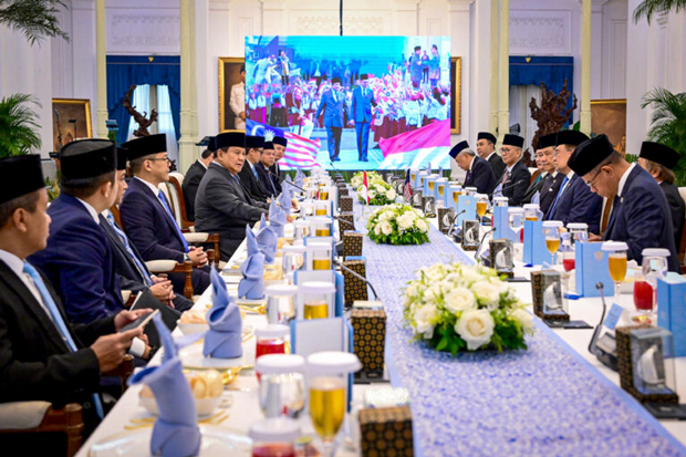 インドネシアとマレーシア両政府は第13回年次協議を開催した＝29日、ジャカルタ特別州（インドネシア内閣官房提供）