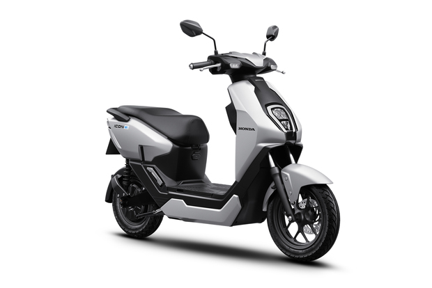 高校生をターゲットとした電動バイクＩＣＯＮ　ｅ：（ホンダ・ベトナム提供）