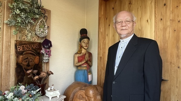 大阪外国語大学学長や大阪観光大学学長などを歴任。近著に『タイのかたち』（めこん）がある。アジアなどの発展途上地域、周辺・辺境地域の意義ある学術的研究を顕彰する2024年度の大同生命地域研究賞に、赤木さんによるタイの研究が選出された＝25年６月、大阪（ＮＮＡ撮影）