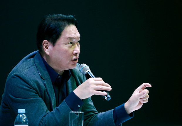 ＳＫグループの崔泰源会長（同グループ提供）