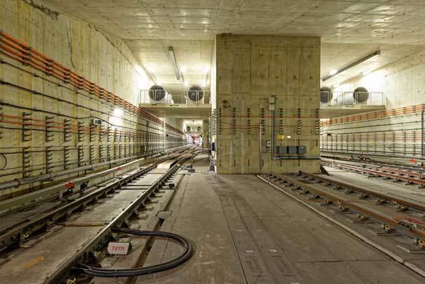 新菱冷熱工業は、陸上交通庁からＭＲＴ横断線第１期と同線プンゴール延伸区間での駅舎空調工事、トンネル換気工事を受注した（同社提供）
