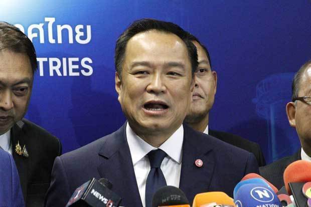 アヌティン首相は15日、タイ工業連盟の会合で産業政策の方針を示した＝首都バンコク（ＮＮＡ撮影）