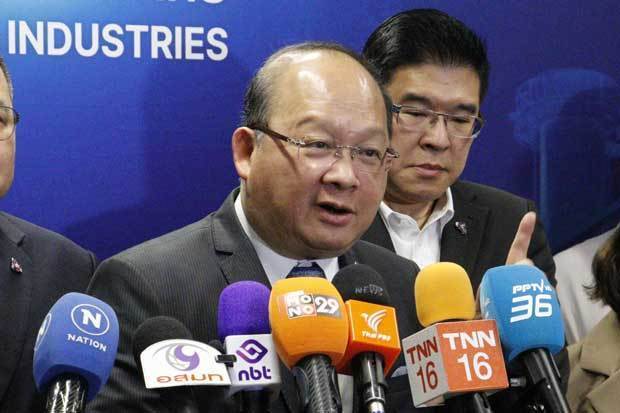 タイ工業連盟のクリアンクライ会長は15日、アヌティン首相に対し、産業振興に向けた政策を提言した＝首都バンコク（ＮＮＡ撮影）