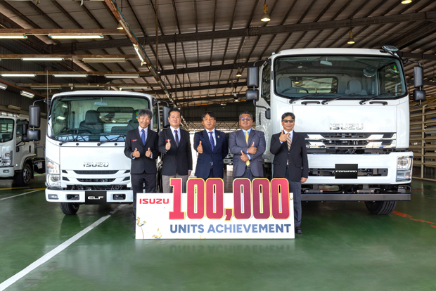 いすゞ自動車のマレーシアでのトラックの累計生産台数は10万台を突破した（いすゞマレーシア提供）