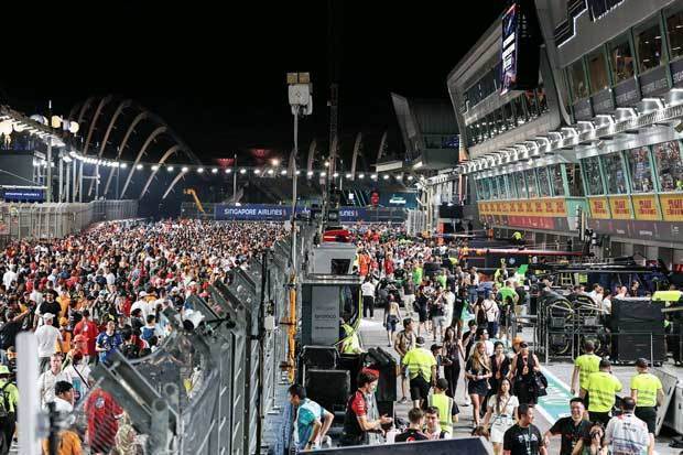 ３～５日に開催された自動車レース「Ｆ１シンガポール・グランプリ」の来場者数は３日間合計で30万641人となった（ST PHOTO: BRIAN TEO）
