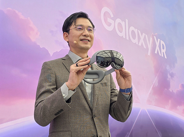 サムスン電子はクロスリアリティー（ＸＲ）ゴーグル型端末「ギャラクシーＸＲ」を発売した（同社提供）