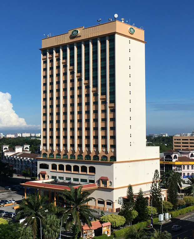 「サンウエー・ホテル・スブランジャヤ」の外観＝ペナン州（ＰＲ会社提供）