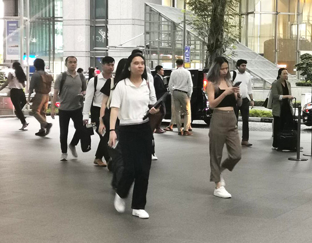 人材開発省が30日に発表した雇用統計で、2025年７～９月期の雇用増加数は２万4,800人となり、４～６月期の１万400人から2.4倍に拡大した＝シンガポール中心部（ＮＮＡ撮影）