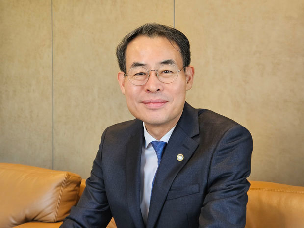 韓国国交省の姜煕業第２次官（ＮＮＡ撮影）