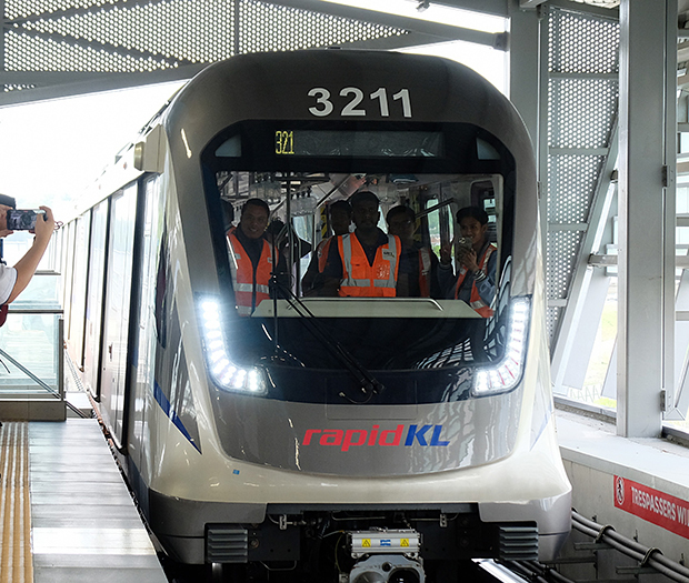 ＬＲＴ３号線は走行試験中のトラブルで開業の見通しが立たなくなっている＝10日、スランゴール州（ＮＮＡ撮影）