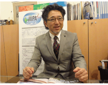 アジアで会う 安井重麿さん 日本インド国際産業振興協会会長 第98回 手を出したがらない 市場で支援 インド Nna Asia インド マクロ 統計 その他経済