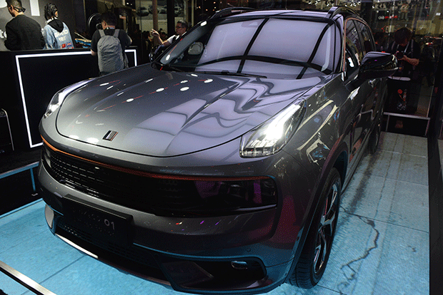 ＳＵＶ「ＬＹＮＫ＆ＣＯ 01」の限定版