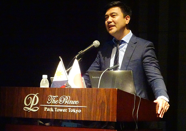 「フィリピン経済フォーラム」で講演したジョシュア・ビンカンＢＣＤＡ副長官＝３月28日、東京（ＮＮＡ撮影）