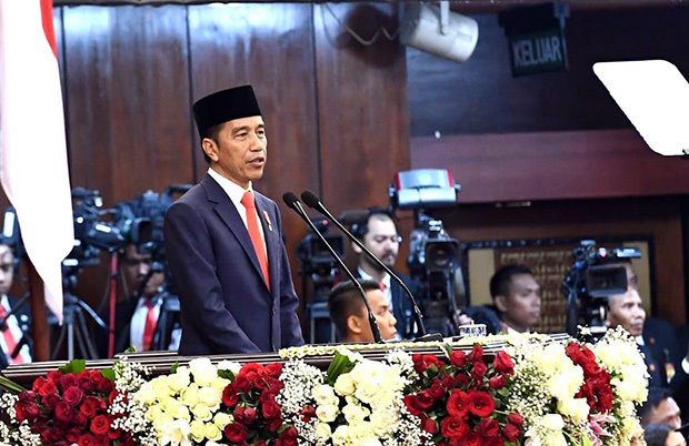 インドネシアのジョコ大統領は２期目の就任演説で、「2045年までに世界第５位の経済大国を目指す」と宣言した（インドネシア国家官房提供）