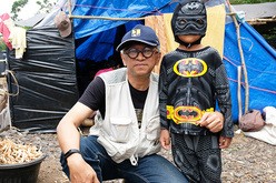 イカプトラさんは18年のロンボク島地震でも復興を支援した（本人提供）