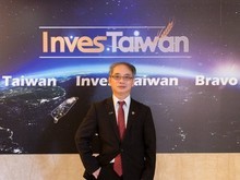 投資台湾事務所の張銘斌執行長は、台湾企業の回帰投資が外資系大手の投資誘致にもつながっているとみている＝台北（ＮＮＡ撮影）