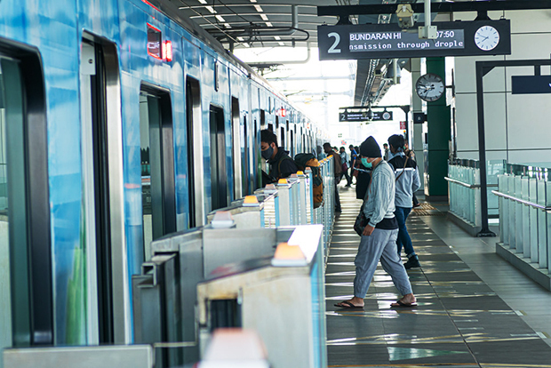 ＭＲＴの開業から約２年間で累計乗客数は3,300万人に達した（ＭＲＴジャカルタ提供）