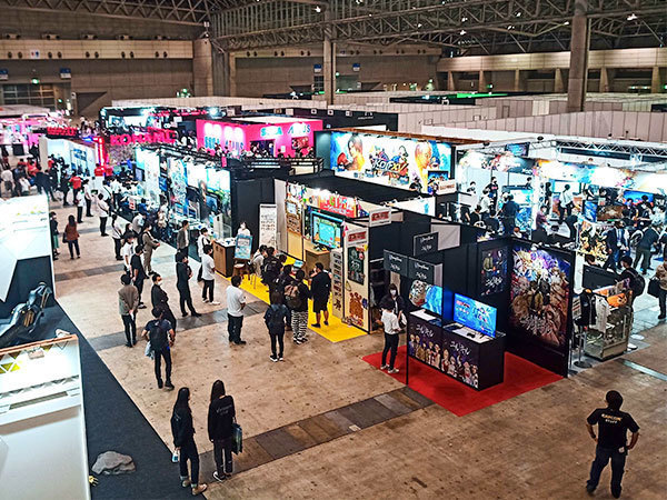 東京ゲームショウ2021の会場（ルーディムス・古里卓巳撮影）