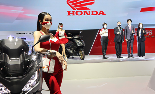ホンダとヤマハ 二輪新車をアピール Nna Asia タイ 自動車 二輪車