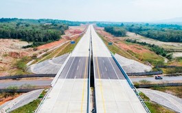 スマトラ縦断高速道路のブンクル州ブンクル―タバプナンジュン区間（17.6キロメートル）が完成した＝11日（高速道路統制庁提供）