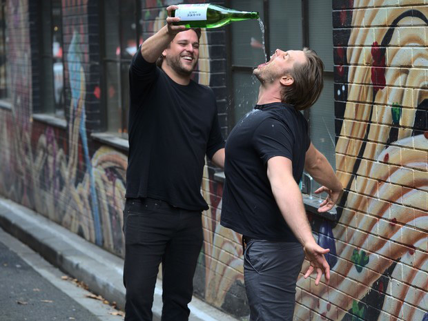 Melbourne Sakeのマットさん（右）とビジネスパートナーのクエンティンさん（左）
