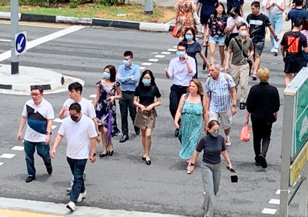 《安全》感染者が２カ月ぶり１万人超　ＸＢＢ症例増で、虚偽情報に警告 シンガポール・社会・事件