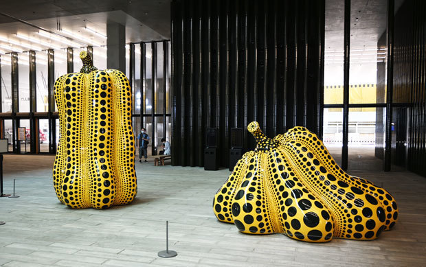 希少 草間彌生 展 ☆かぼちゃのオブジェ、「草間彌生 展示用