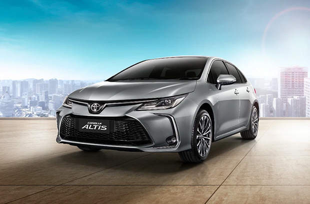 4DR トヨタ カローラ アルティス 2022 - 2023 左右操業チャネル ガラス ドア タイで売られているトヨタ「カローラアルティス」が日本のカローラ